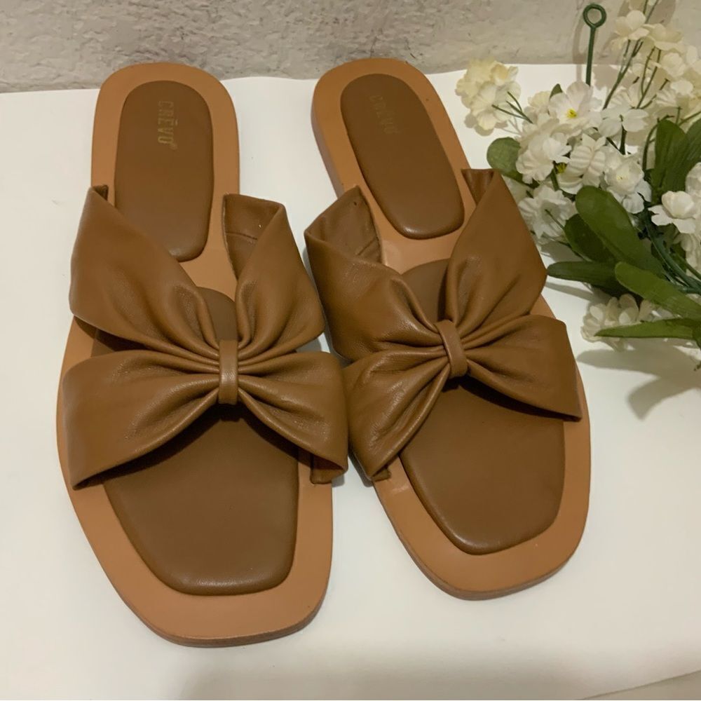 CREVO KITTY LEATHER SLIDE SANDALS size 11